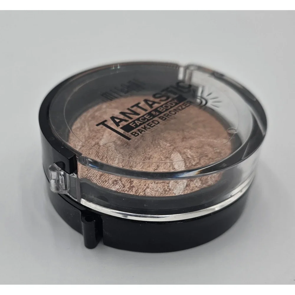 Milani Tantastic Face & Body Baked Bronzer 01 Fantastic in Gold Shimmer 7g